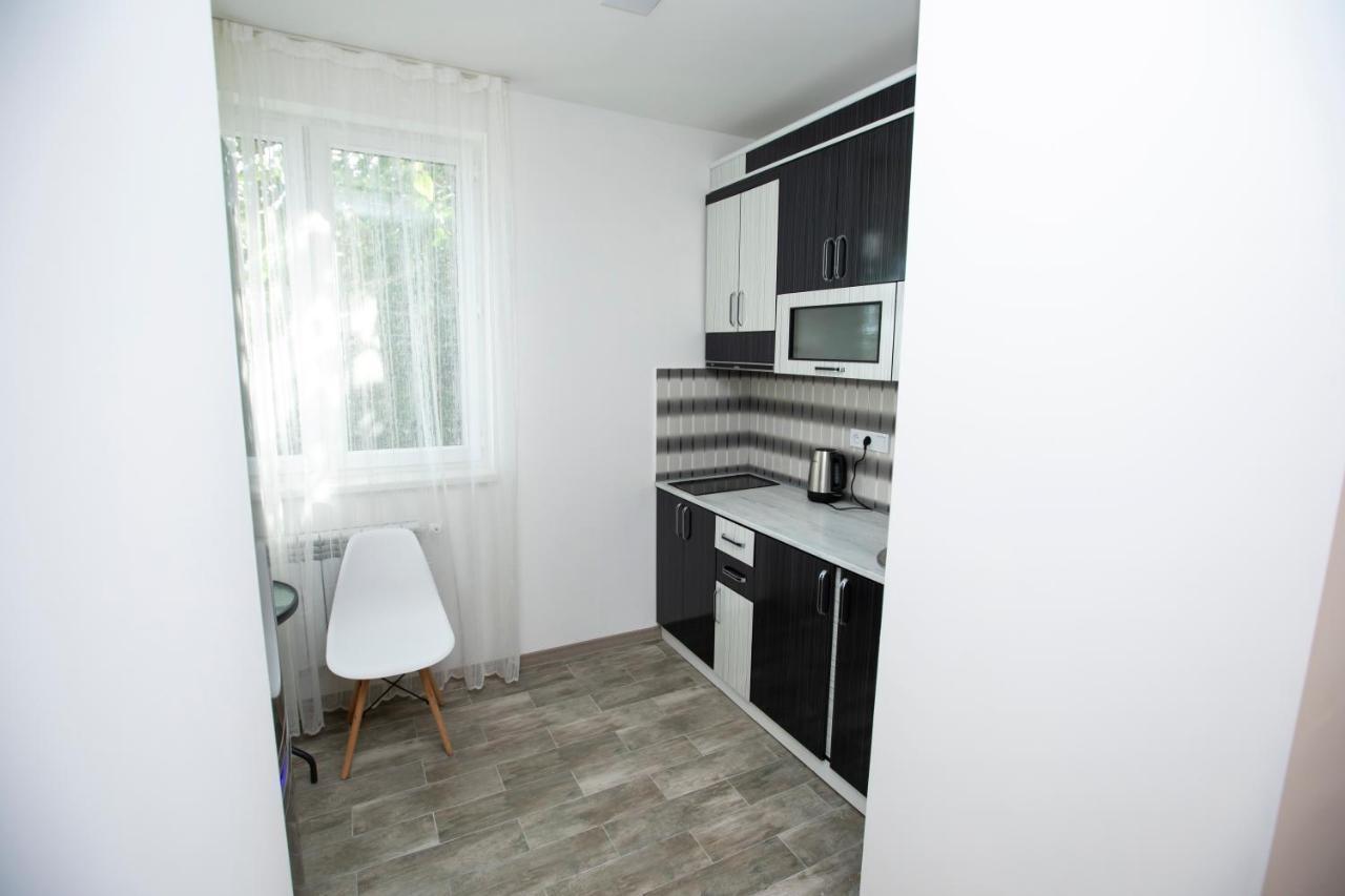 Modern Apartment In The Center With The View Of The Majestic Ararat Yerevan Exterior photo